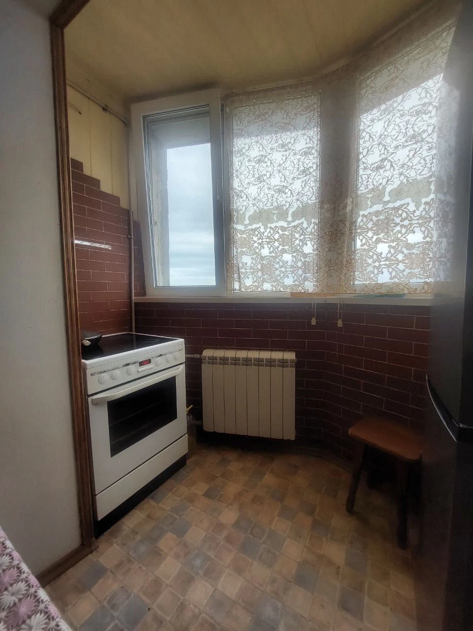 Кримський бульвар! ПРОДАМ 1-кімнатну 37  кв.м. біля парку |