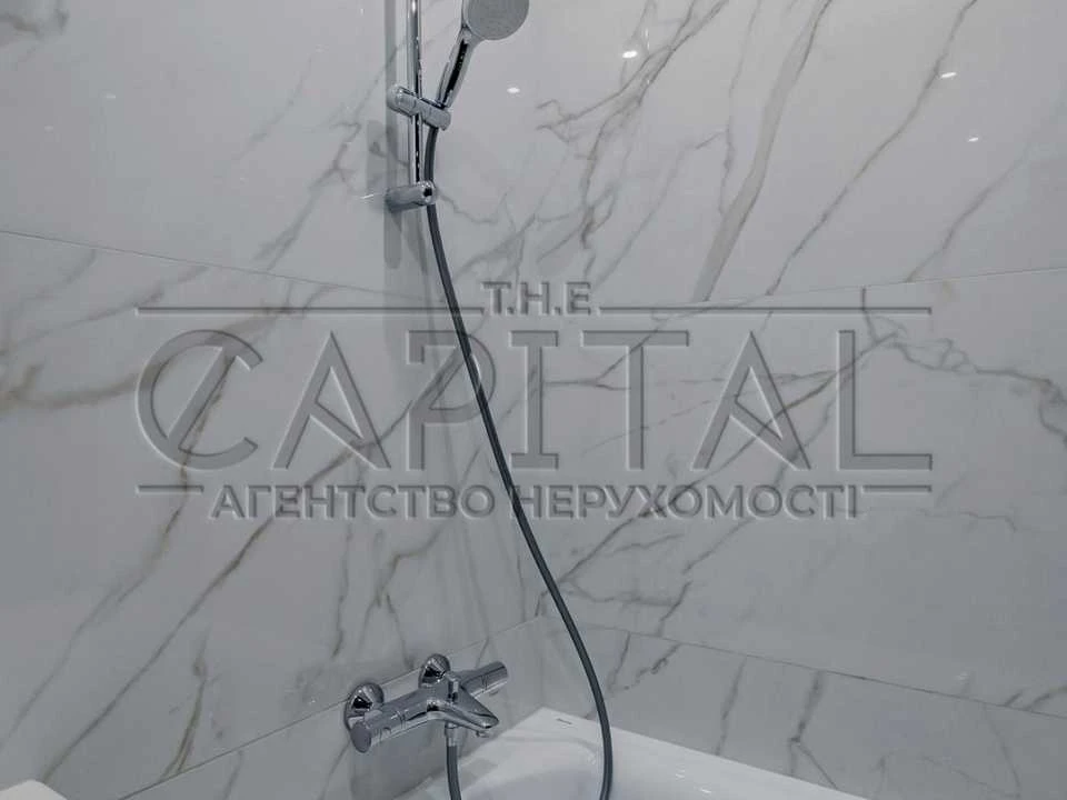 Квартира. Київ, Василя Стуса вул.