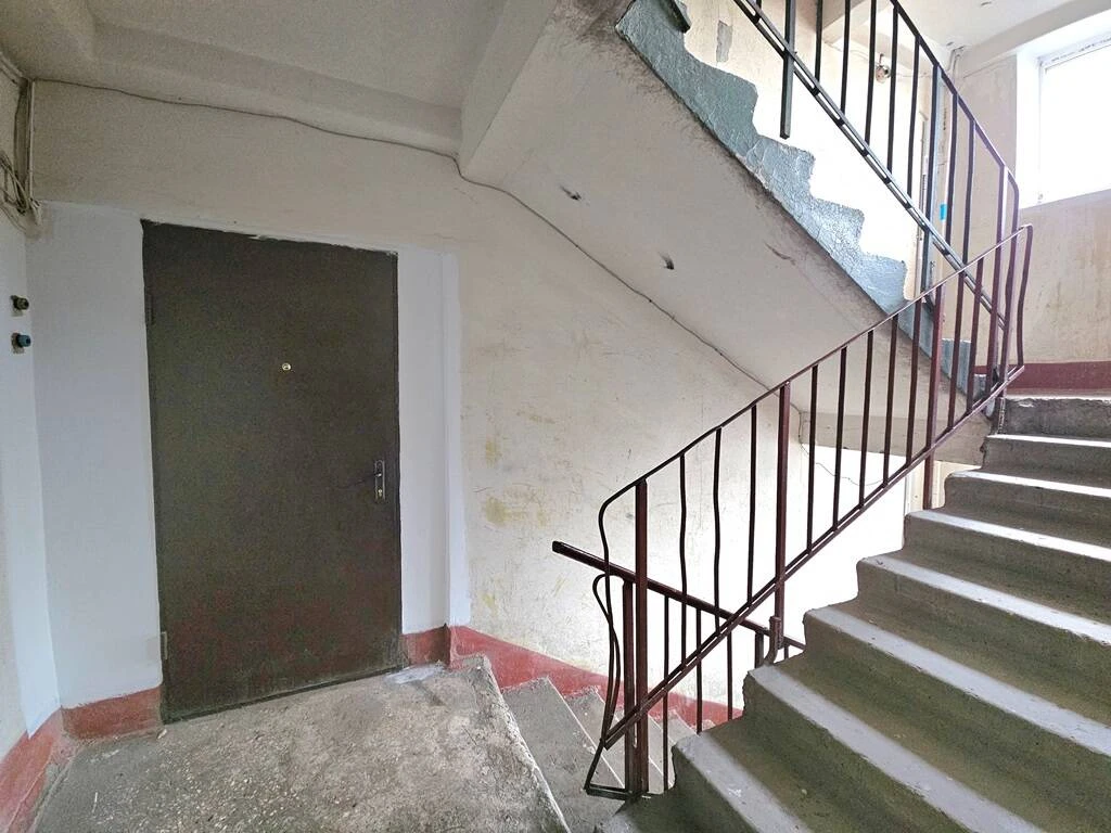 Здається в оренду затишна однокімнатна квартира на Воскресен