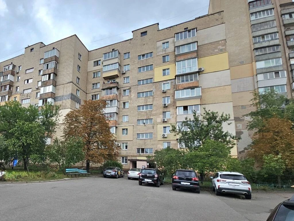 Здається в оренду затишна однокімнатна квартира на Воскресен