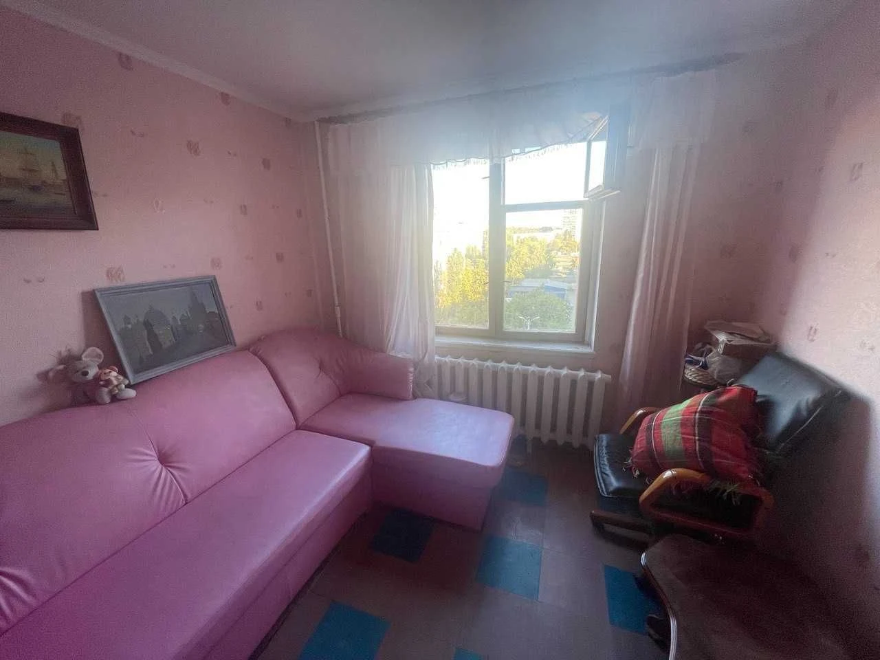 Продам 3-к квартиру на Победе-4, ТЦ Кодак