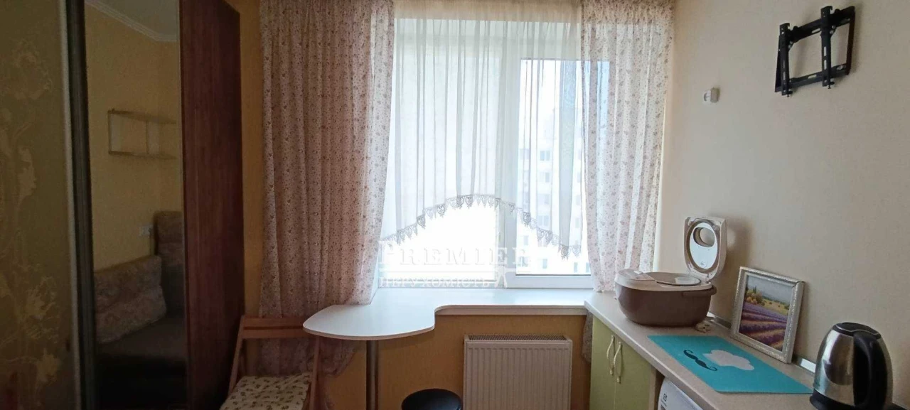 Смарт квартра з ремонтом і меблями Бочарова р-н ТЦ Атріум