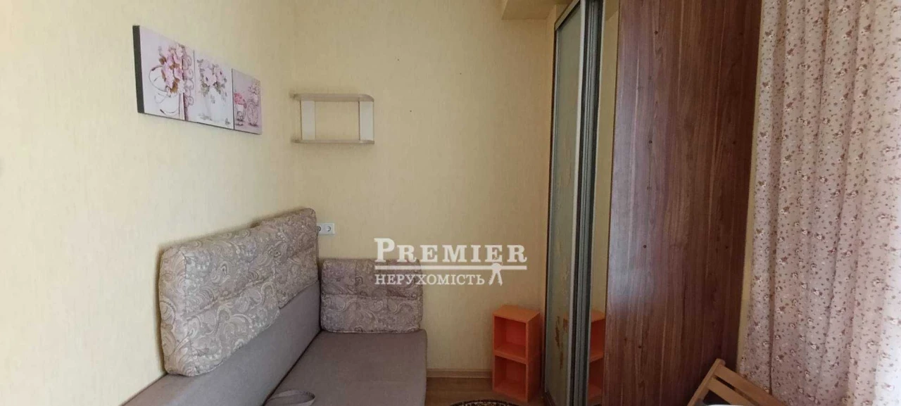 Смарт квартра з ремонтом і меблями Бочарова р-н ТЦ Атріум