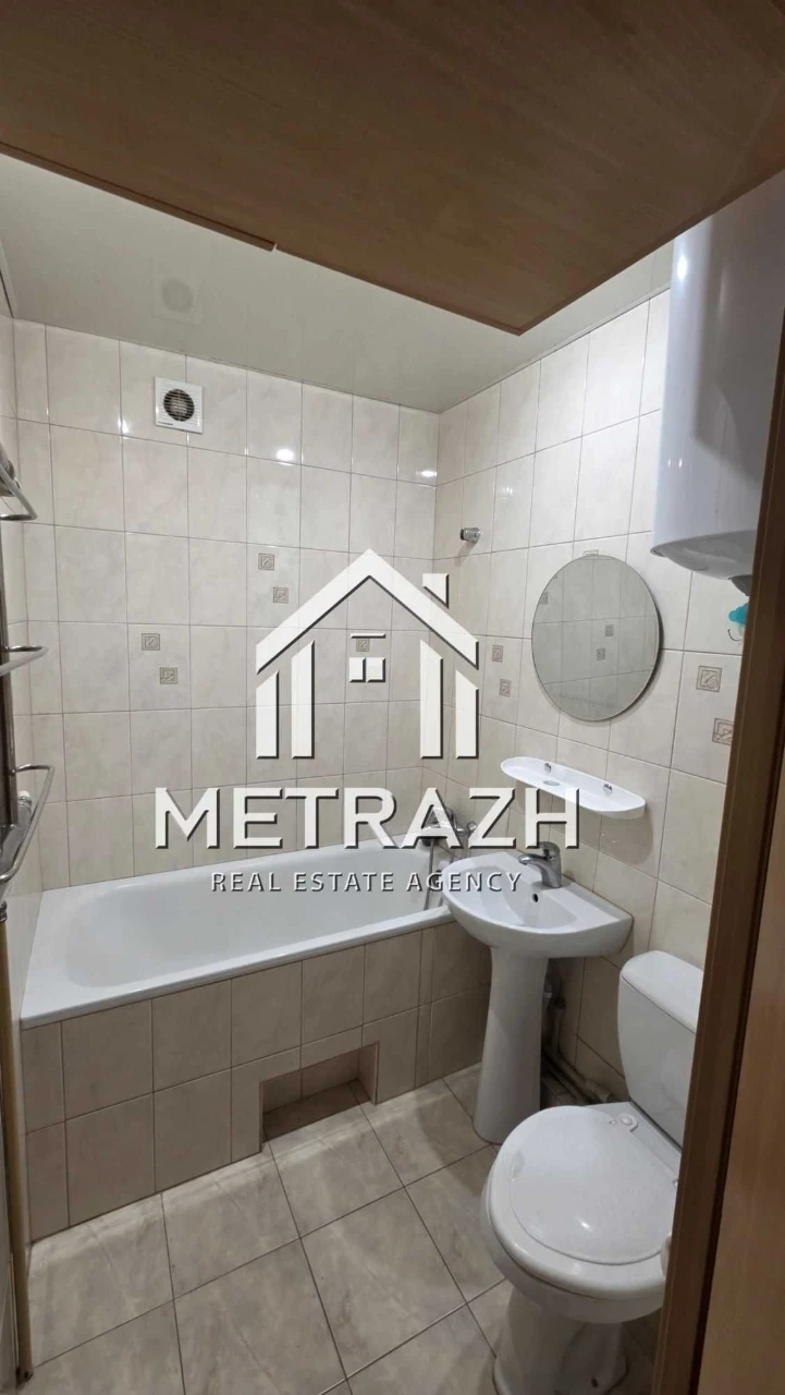 92244 | Продам 1к квартиру в тихом районе Коммунальный рынок