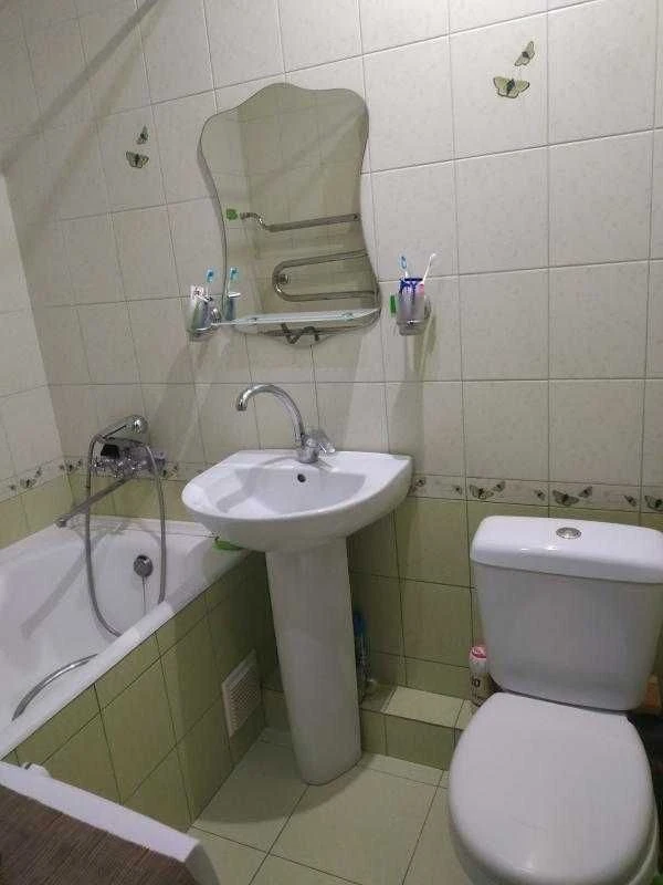 Продам 2 к квартиру на Новых Домах.