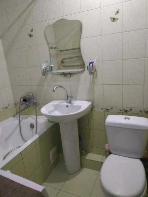 Продам 2 к квартиру на Новых Домах.
