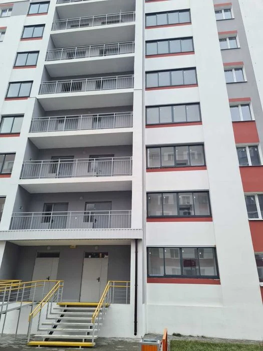 S For sale spacious 1-room apartment in the new building of the Gi residential complex