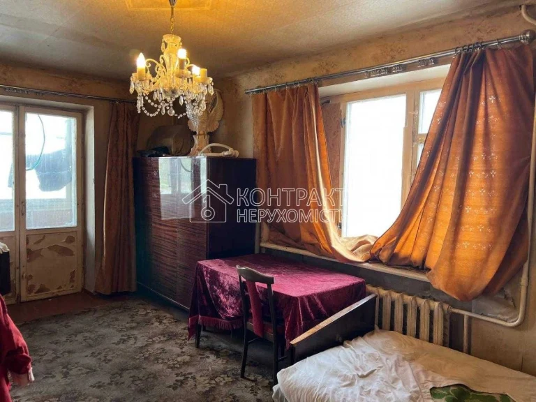 Продаж 3 к квартири Холодна Гора