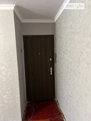 Room for sale 28.8 sq. m. on Kosmonavta Popovycha 10 • I