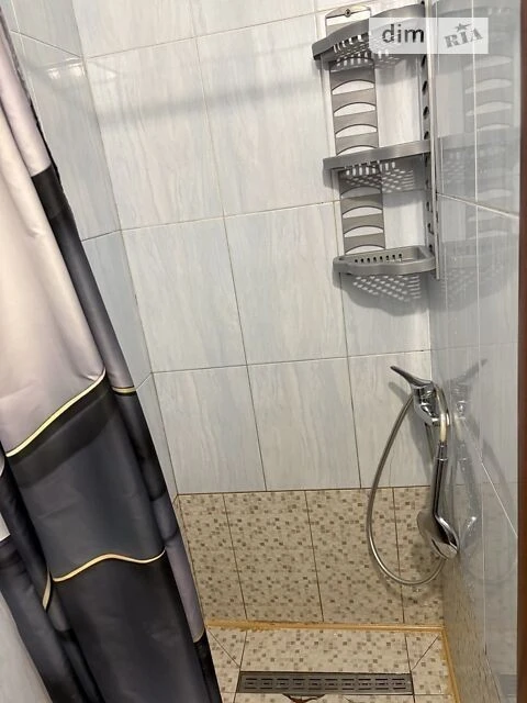 Room for sale 28.8 sq. m. on Kosmonavta Popovycha 10 • I