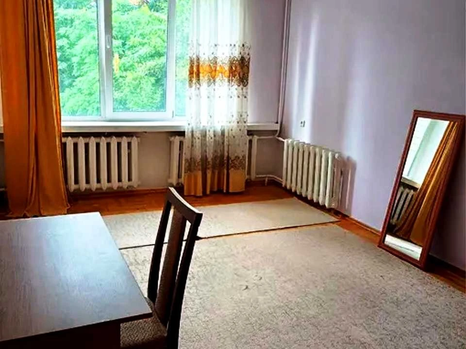 Квартира. Київ, Старонаводницька вул.
