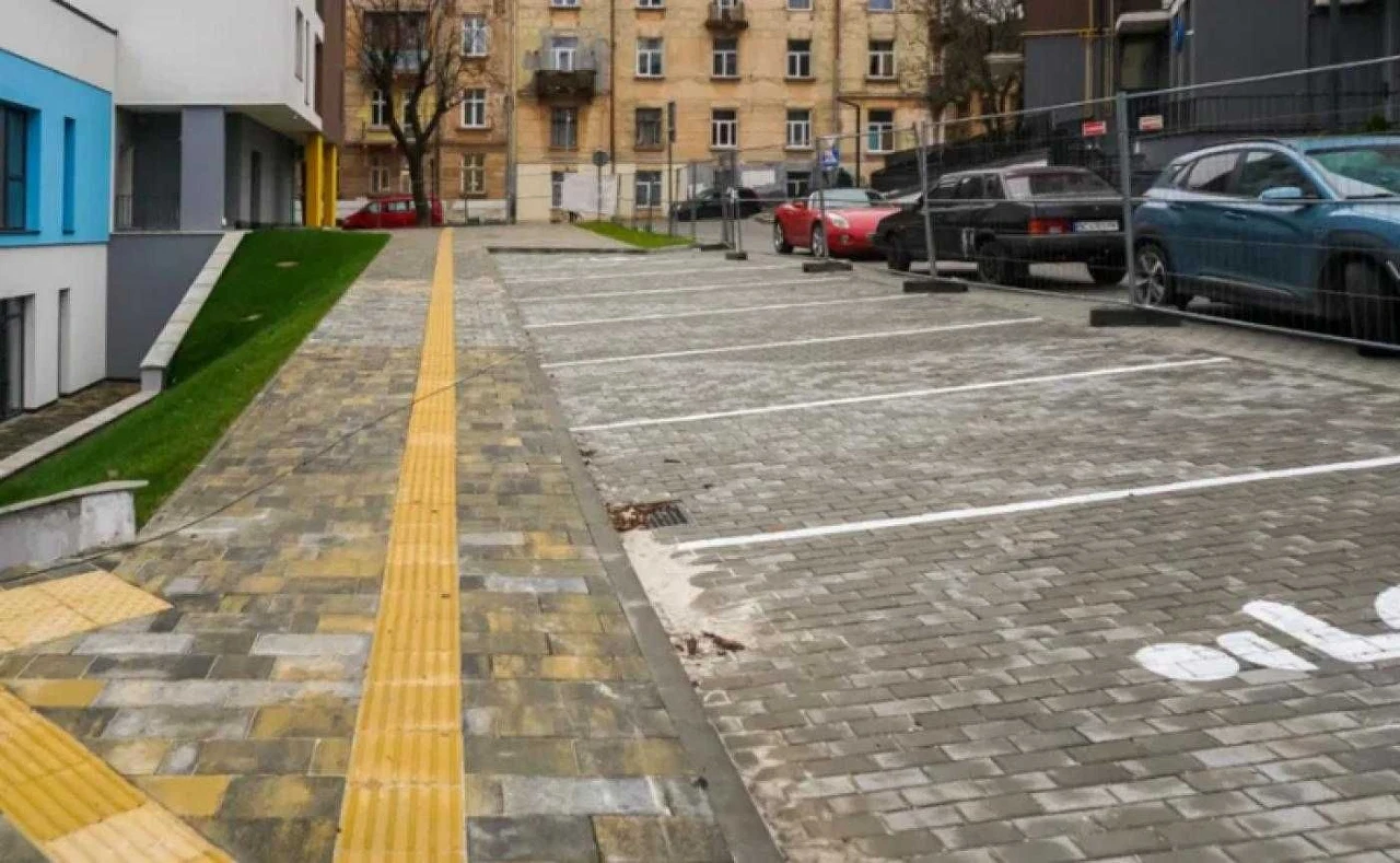 Продаж 2 кімнатної квартири (апартаменти) ЖК Британія, місто