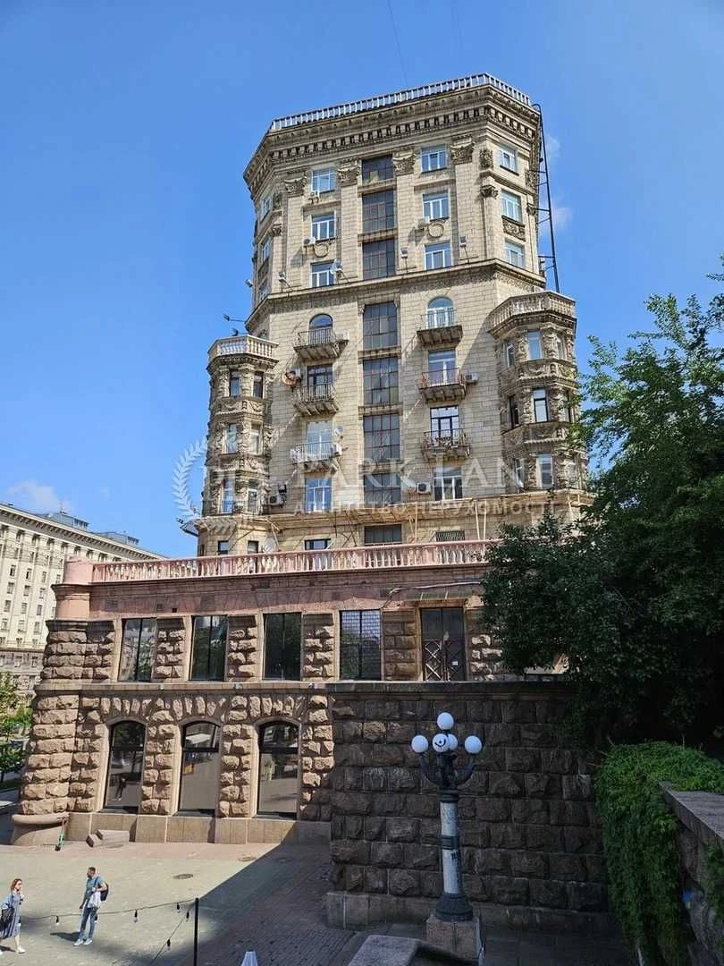 Продаж 2-кімнатної квартири вул. Хрещатик 23 Центр