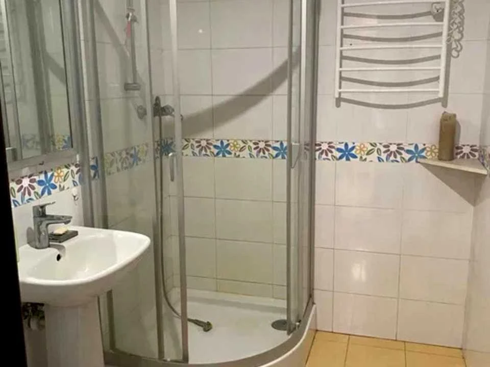 Будинок. Київ, Садова вул.