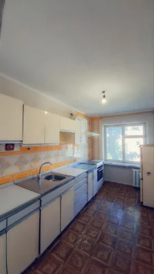 Продам 3-комнатную на Лунина в кирпичном спецпроекте