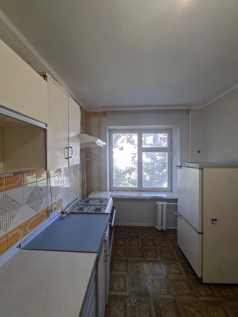 Продам 3-комнатную на Лунина в кирпичном спецпроекте