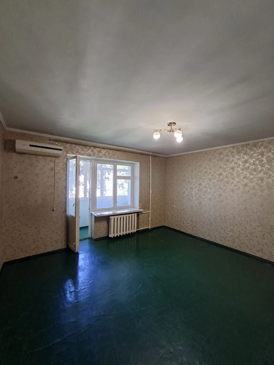 Продам 3-комнатную на Лунина в кирпичном спецпроекте