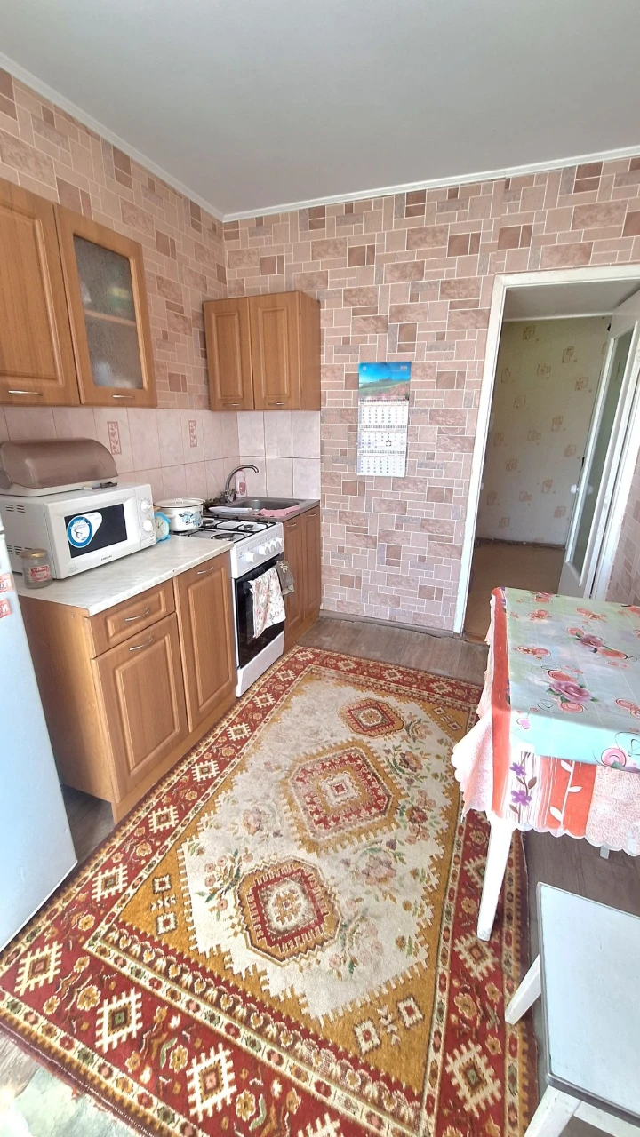 ПРОДАМ 3кв. пр.Советский 4/9эт. цена 21 000 у.е.