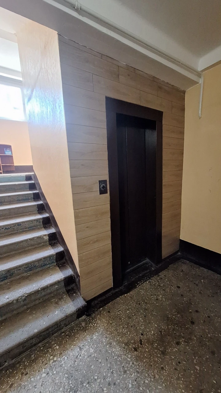 ПРОДАМ 3кв. пр.Советский 4/9эт. цена 21 000 у.е.