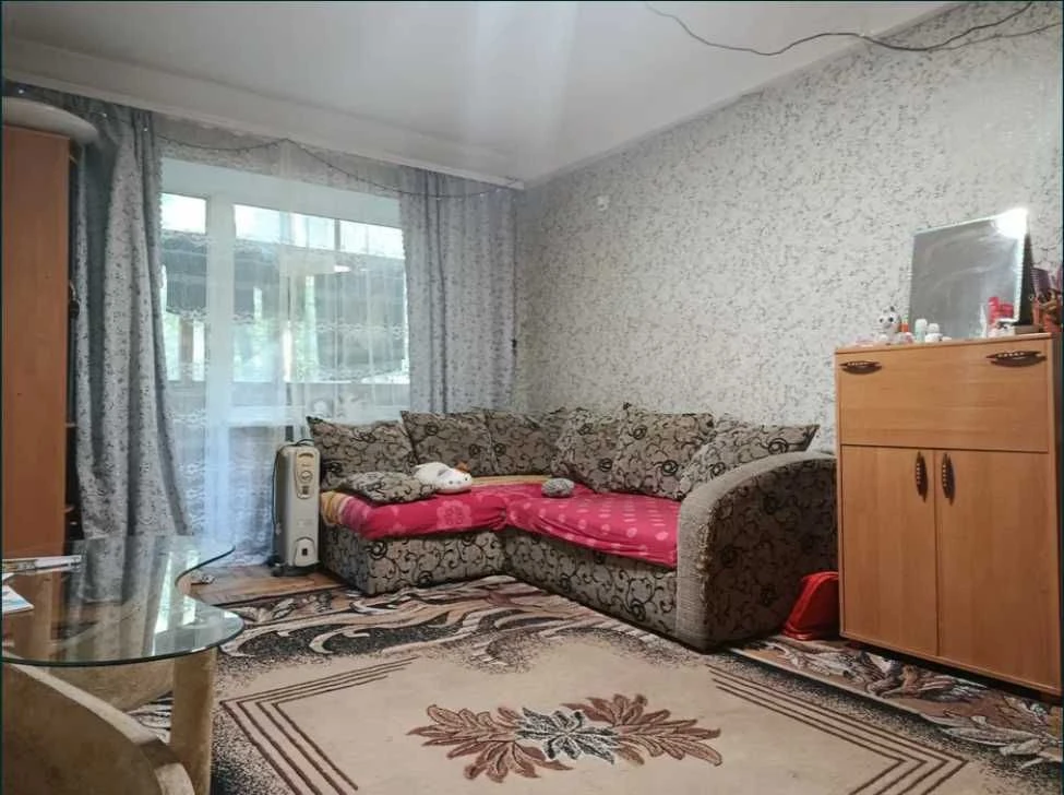1 квартира, центр, пл.Профспілок.