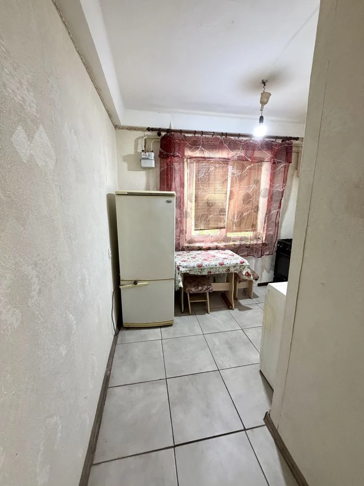 Продается 1 ком квартира Вознесеновском районе по улице Побе