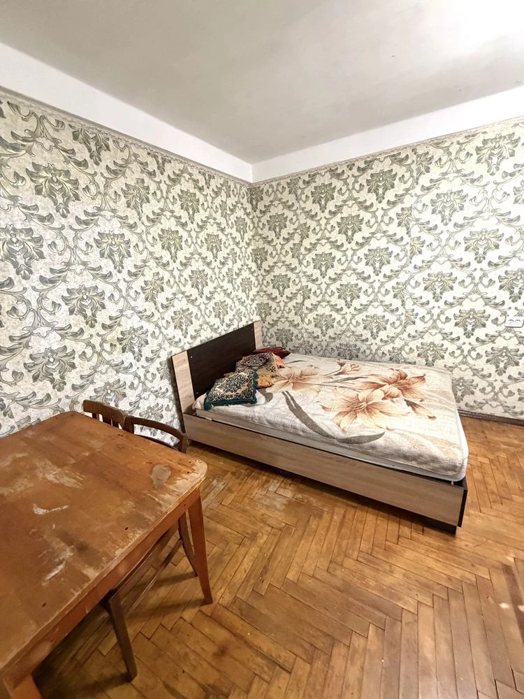 Продается 1 ком квартира Вознесеновском районе по улице Побе