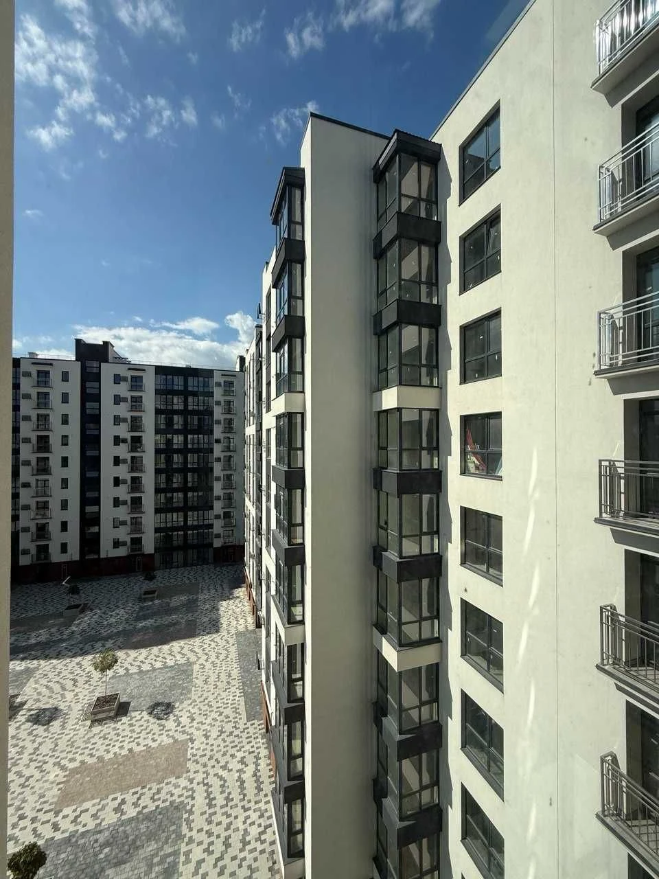 Продаж 2кв Липки 2 вул Мазепи 168