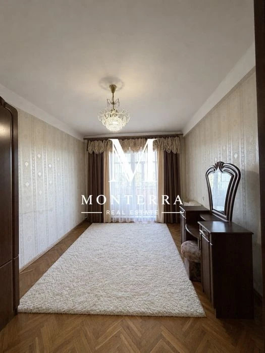 Продажа 3 ком квартиры лесной массив, улица Шолом Алейхема 2