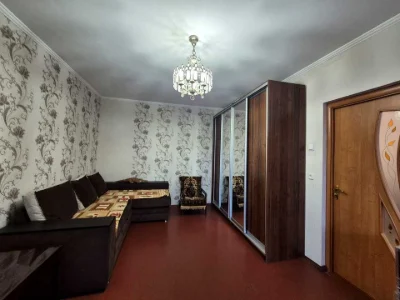 Квартира. Київ, Драгоманова вул.