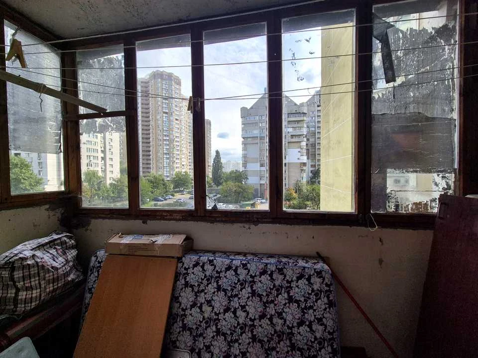 Квартира. Київ, Драгоманова вул.