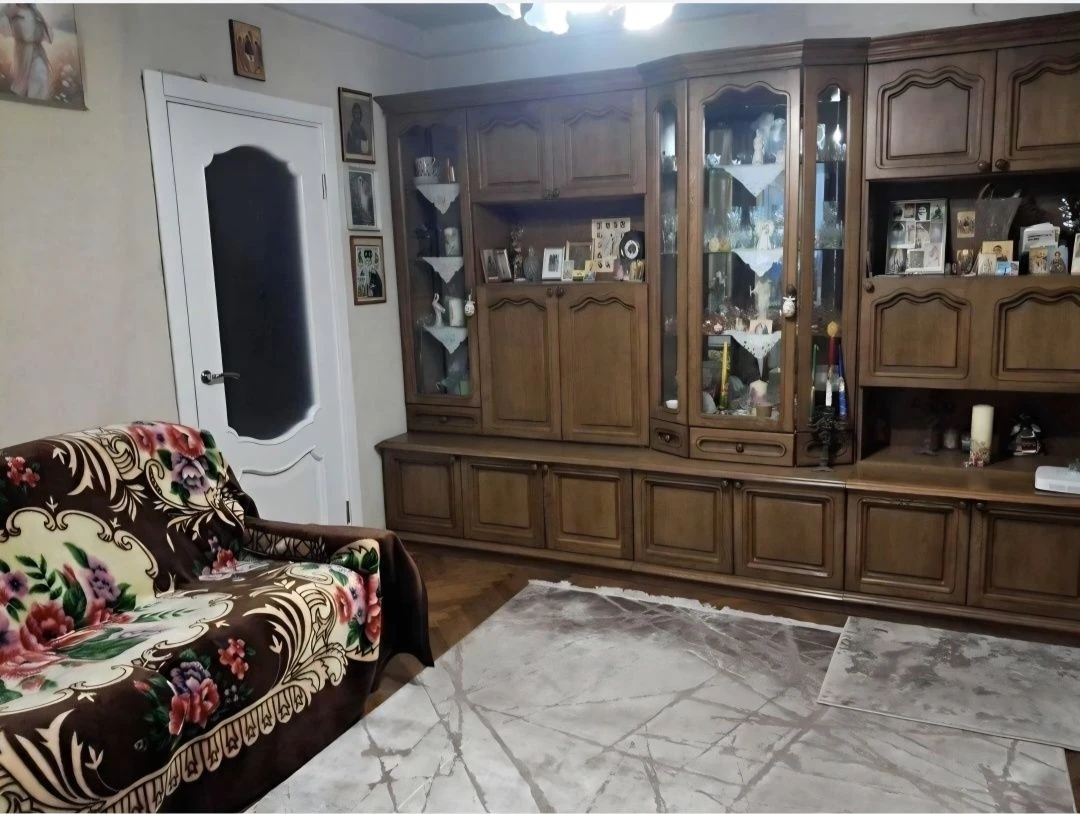 Продаж 2 кім.квартири цегла чешка Франківський район