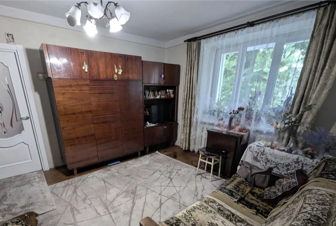 Продаж 2 кім.квартири цегла чешка Франківський район