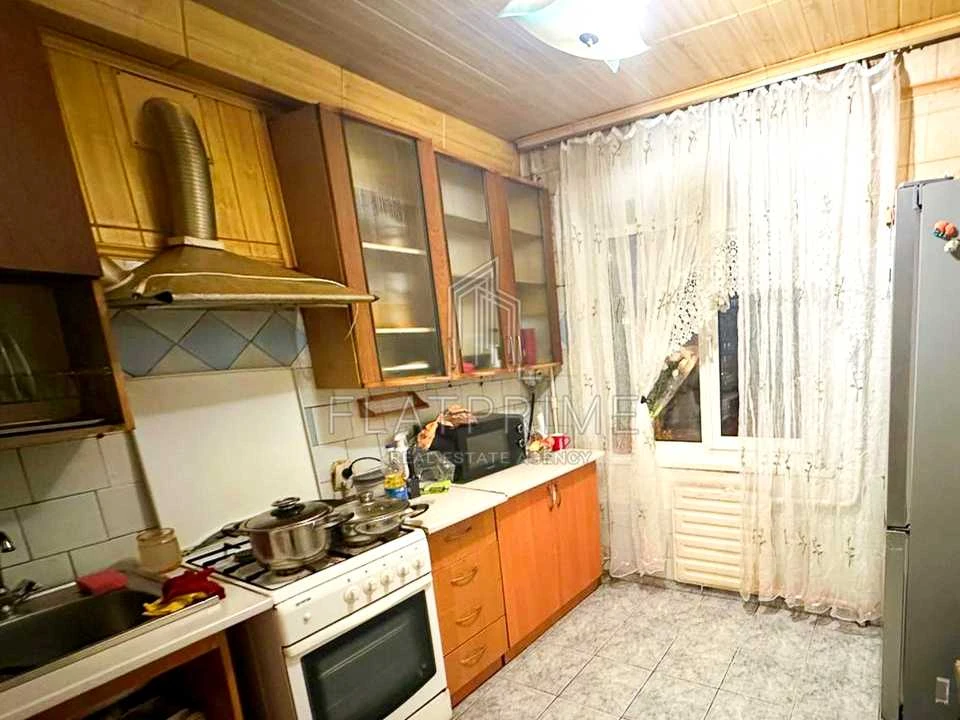 Квартира. Київ, Академіка Булаховського вул.