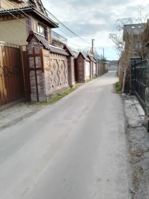 Палладина пр.- Стеценко . Участок в 6 сот . Тихое и уютное м