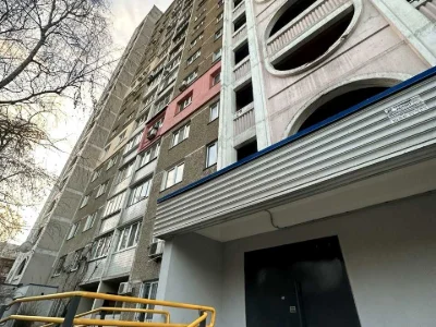 Квартира. Київ, Бориспільська вул.