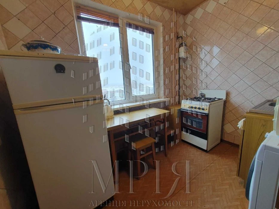 For sale 2 rooms. apartment metro station Studentcheskaya st. Valentinovskaya Salt