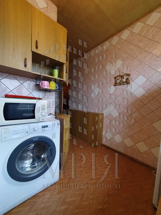 For sale 2 rooms. apartment metro station Studentcheskaya st. Valentinovskaya Salt