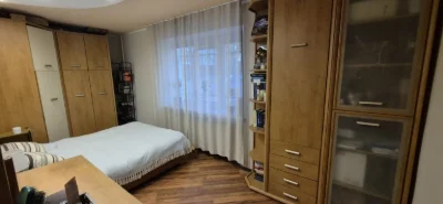 Продаж 2 кімнатної квартири Окружна
