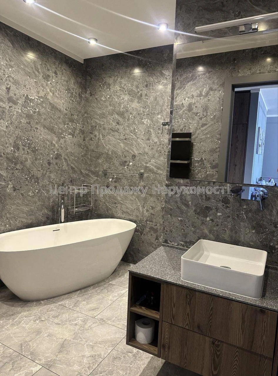 Продаж 1-кімн. квартири, 66 м², 26/26 пов, ЖК Славутич, Київ