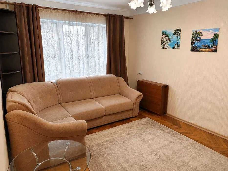 Продаж  2-кімн. Щербакiвського 61а, 44 м.кв - м. Сирець 5 хв