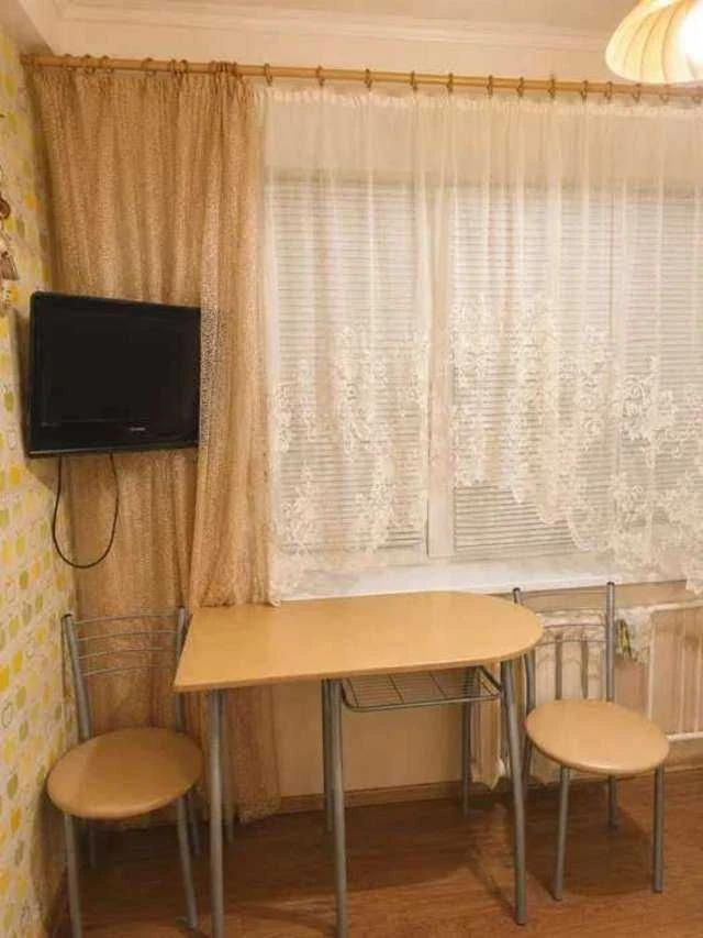 Продаж  2-кімн. Щербакiвського 61а, 44 м.кв - м. Сирець 5 хв