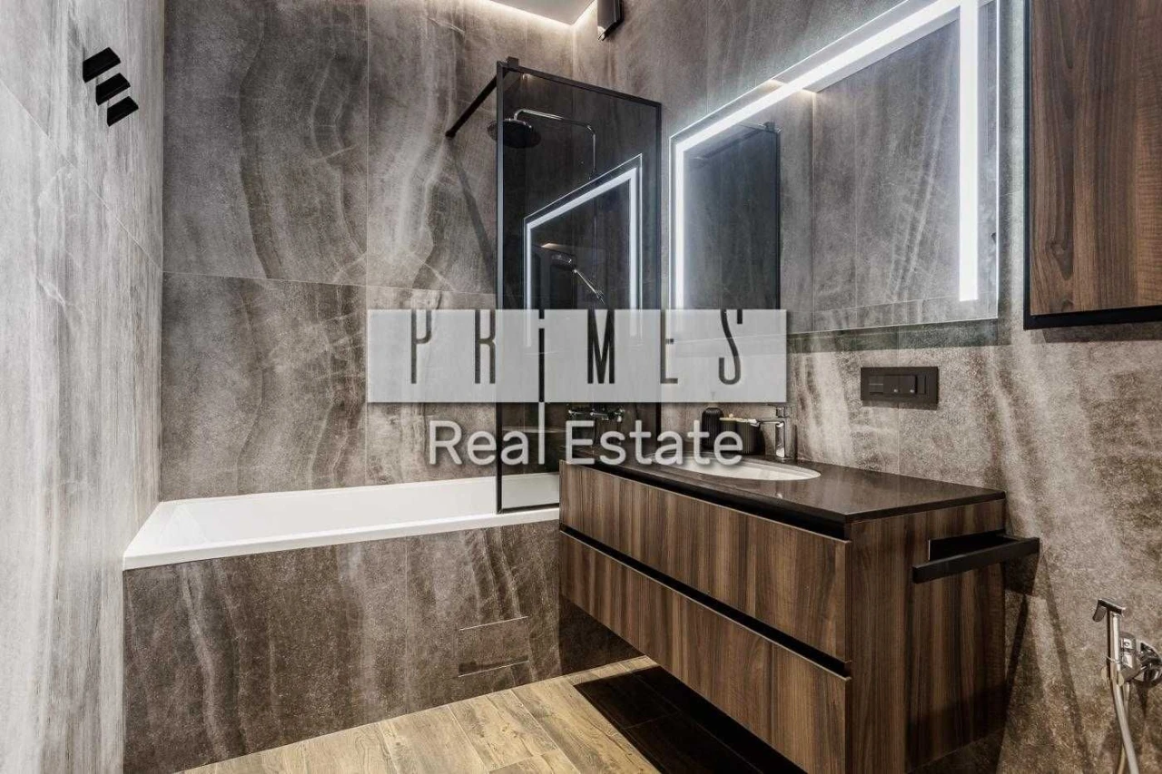 Продаж 5к квартири, ЖК Delmar, вул. Андрія Верхогляда, 4б, П