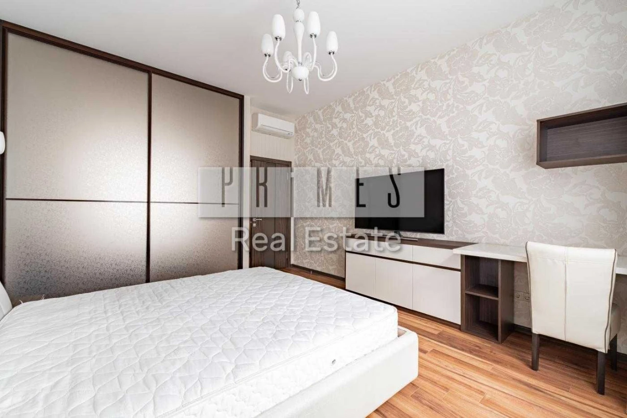 Продаж 3к квартири, ЖК Новопечерські Липки, вул. Андрія Верх