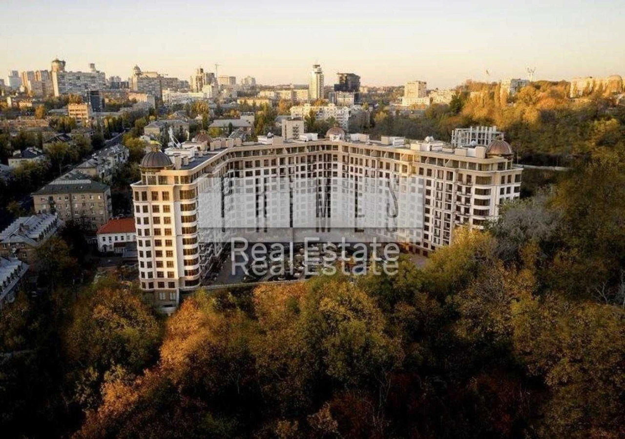 Продаж 2к квартири без ремонту, ЖК 52 Перлина (Pechersk Plaz