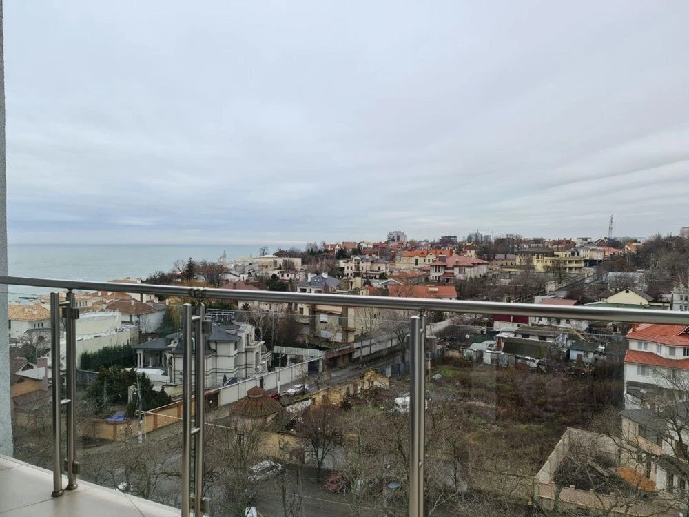 ЖК «Санторіні» — дизайнерська квартира за 300 м від моря