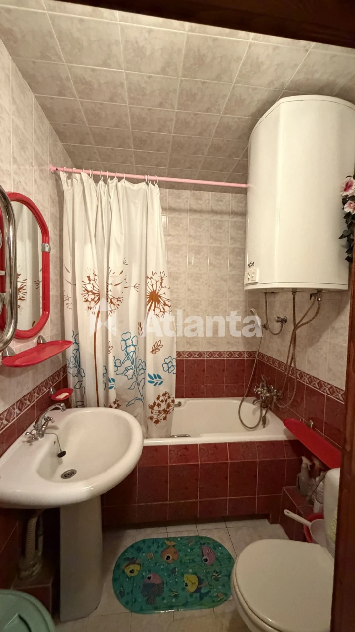 Продаётся 3х комнатная квартира на ул. Пантелеймоновской
