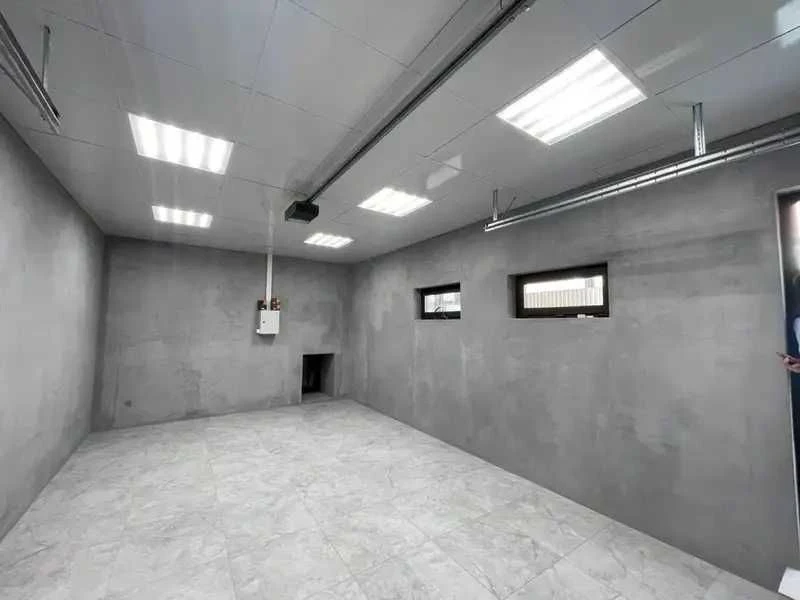 Дом 396М² из ракушняка • 8 комнат • Стены 70 см • 5 соток +