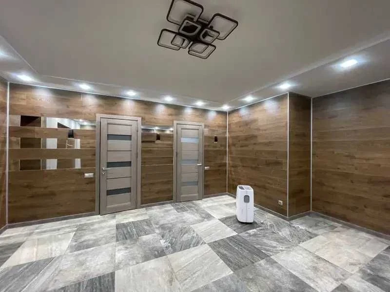 Дом 396М² из ракушняка • 8 комнат • Стены 70 см • 5 соток +