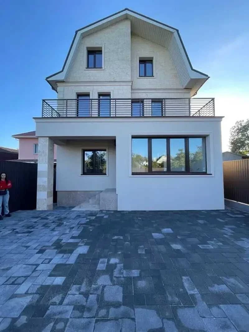 Дом 396М² из ракушняка • 8 комнат • Стены 70 см • 5 соток +