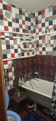 Продам 1 ком  кв.ДУДЫКИНА 10999у.е. 2 этаж